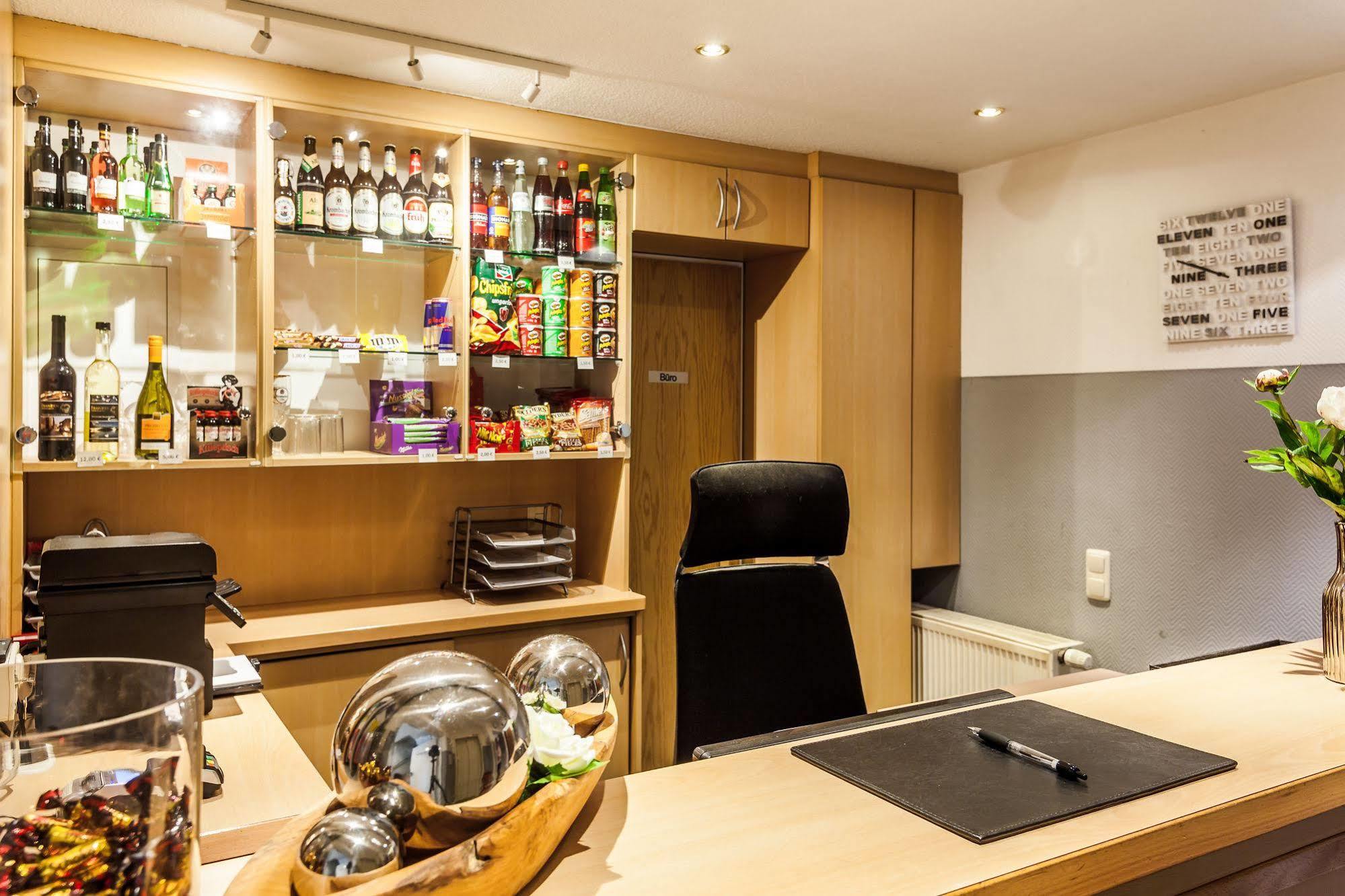 Residenz Hotel Eurostar ดุสเซลดอร์ฟ ภายนอก รูปภาพ