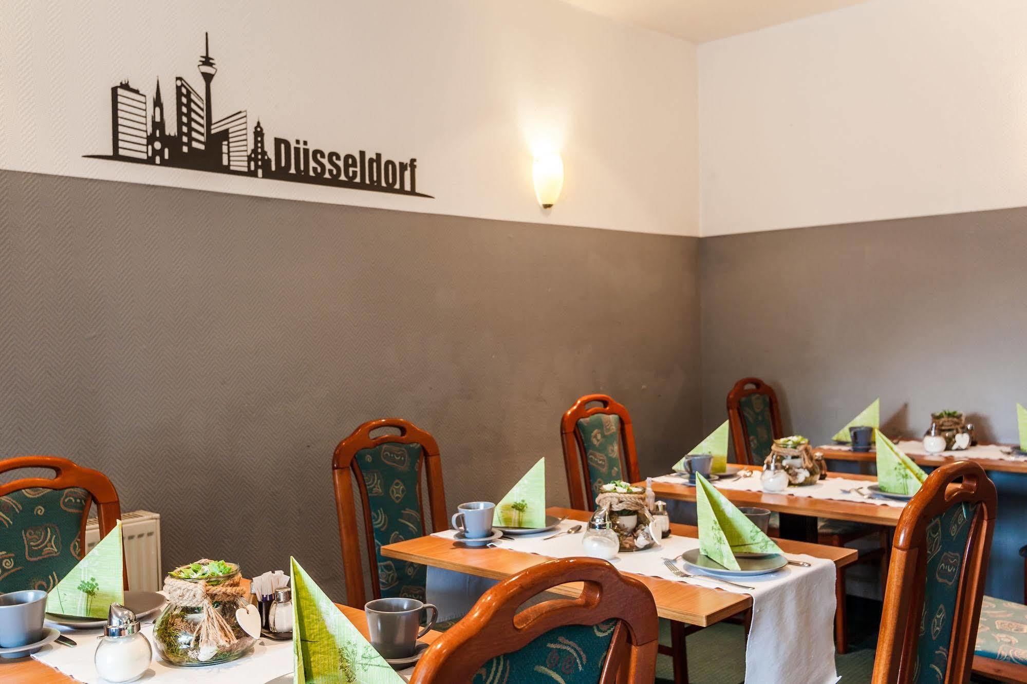Residenz Hotel Eurostar ดุสเซลดอร์ฟ ภายนอก รูปภาพ
